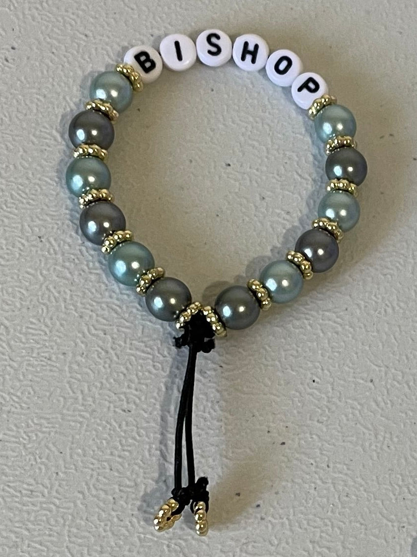 Bracelets Station 19